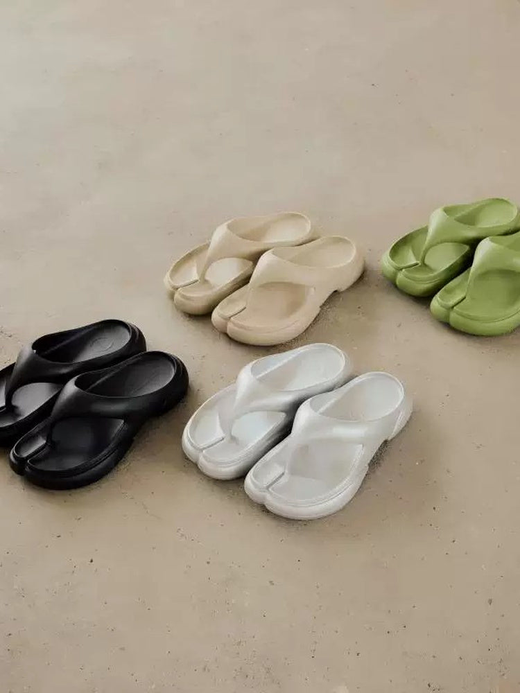 DAPHNE LAB Cushioned Toe-Loop Flip-Flop Sandals