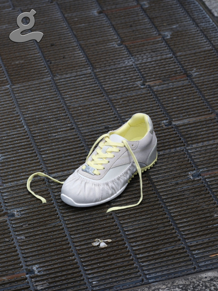 GRAPE New Colour-Blocked Pleated Pocket-Detail Trainers: Sports Shoes, Commuter and Casual Shoes
