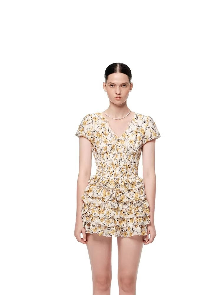 SHROENRO New Arrival: French Floral Print Fashionable V-Neck High-End Design Tiered Dress for Women (Short)
