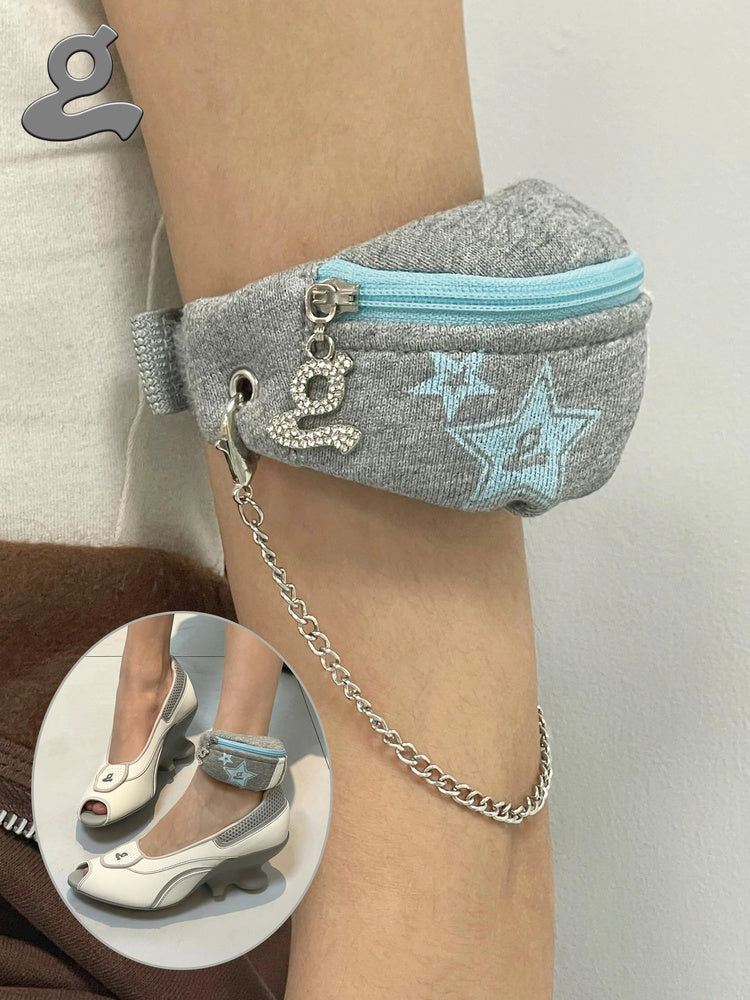 GRAPE New Arrival: Slogan Three-Color Chain Wristlet