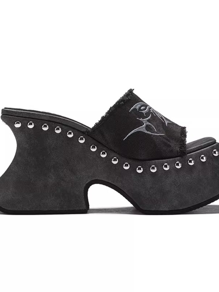 Arcadiagyal Original Design XG-Style Raw Edge Butterfly Platform Flip-Flops Y2K Lifted Sandals