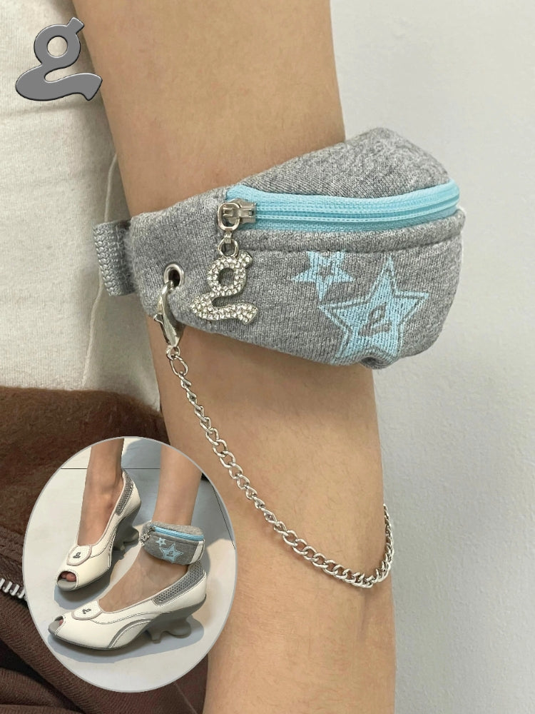 GRAPE New Arrival: Slogan Three-Color Chain Wristlet