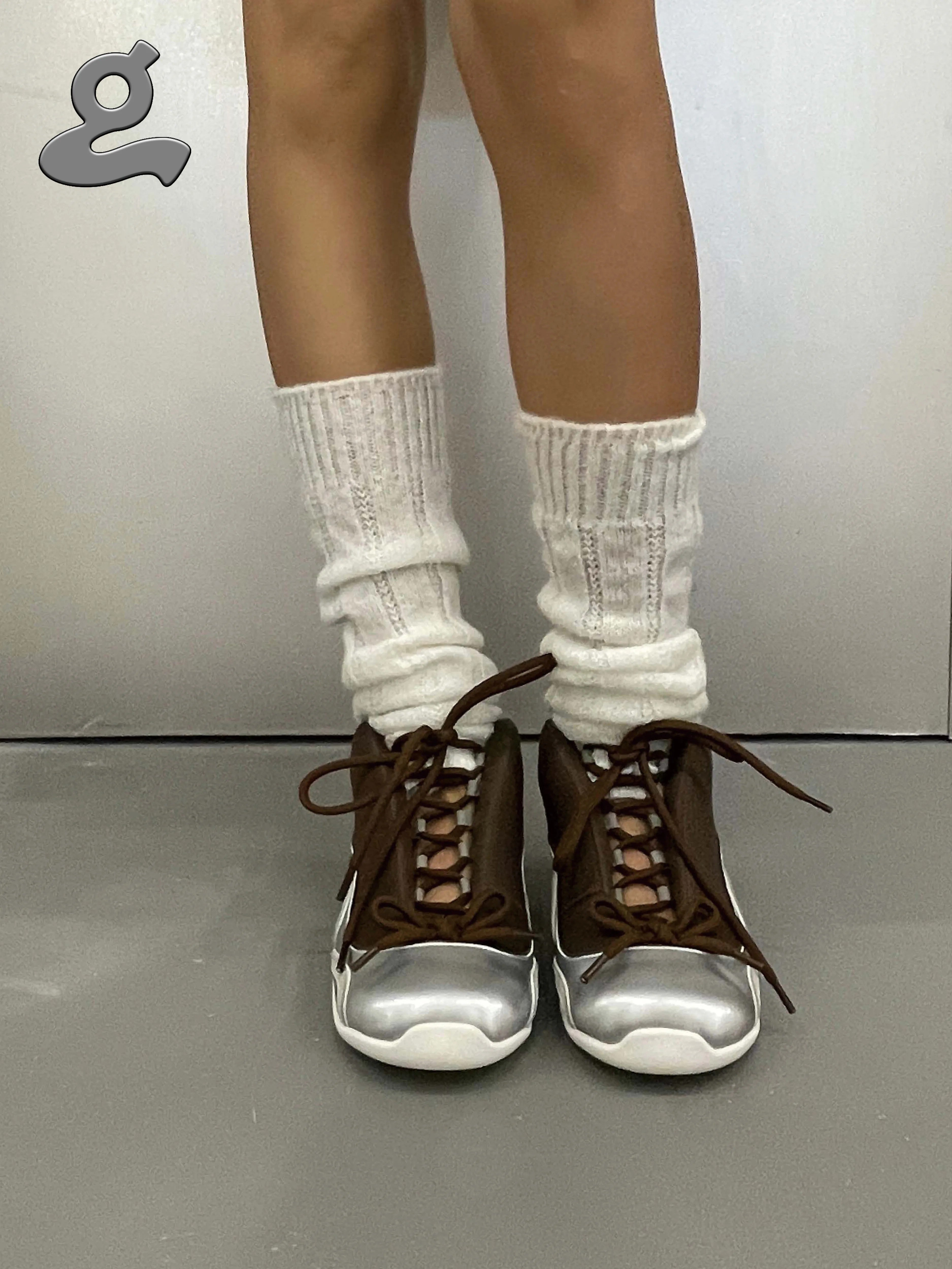 Ballet-style basketball shoes with built-in heel lifts