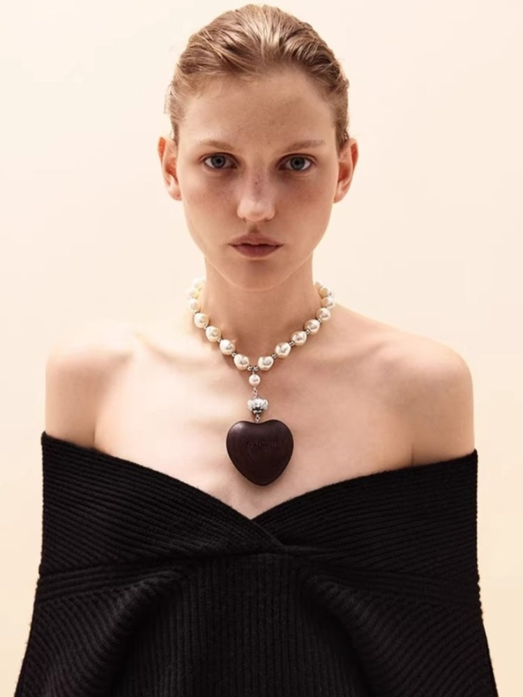 Tokokkino Pearl Ebony Heart Necklace