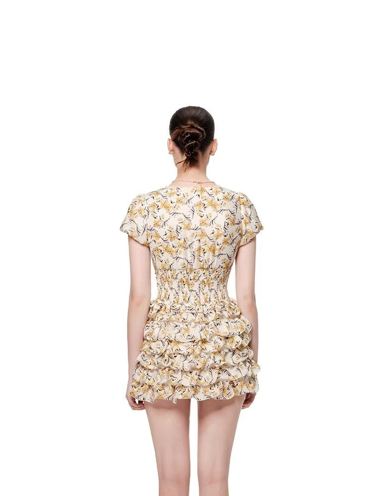 SHROENRO New Arrival: French Floral Print Fashionable V-Neck High-End Design Tiered Dress for Women (Short)