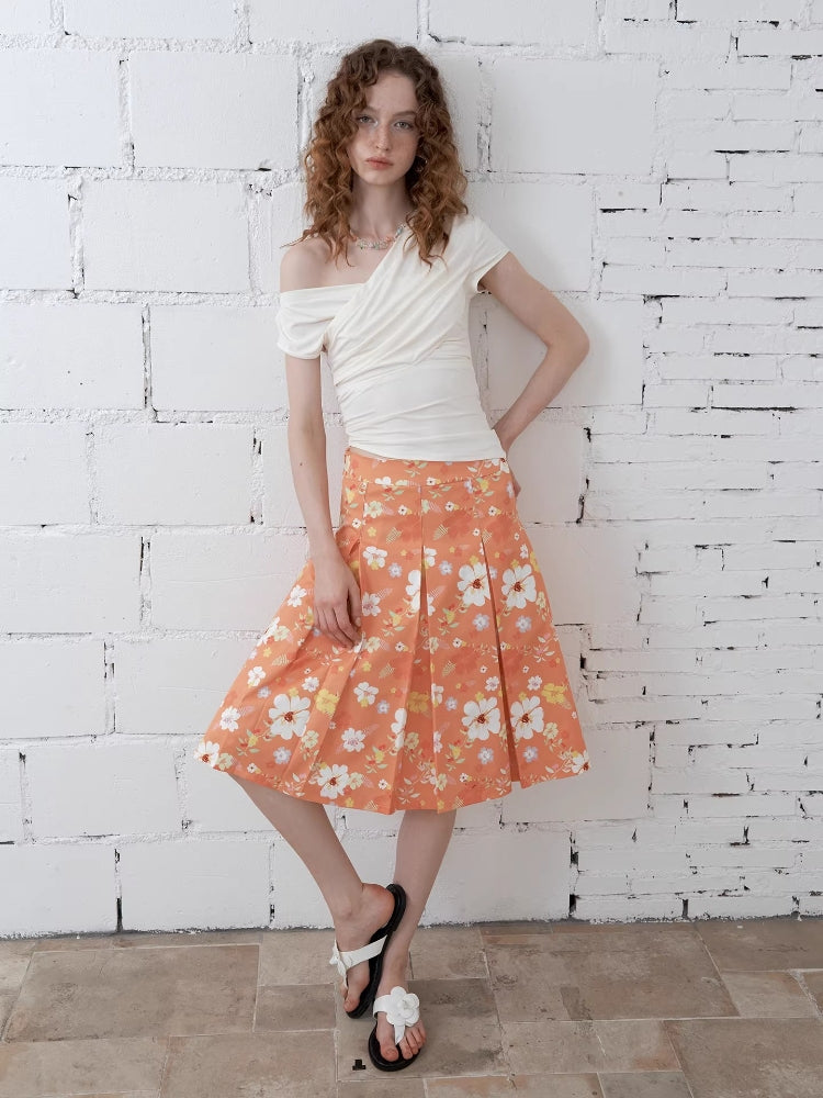 2AM POETRY Original Orange Floral All-Over Print A-Line Fitted Pleated Skirt