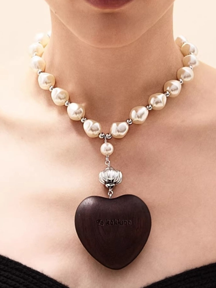 Tokokkino Pearl Ebony Heart Necklace