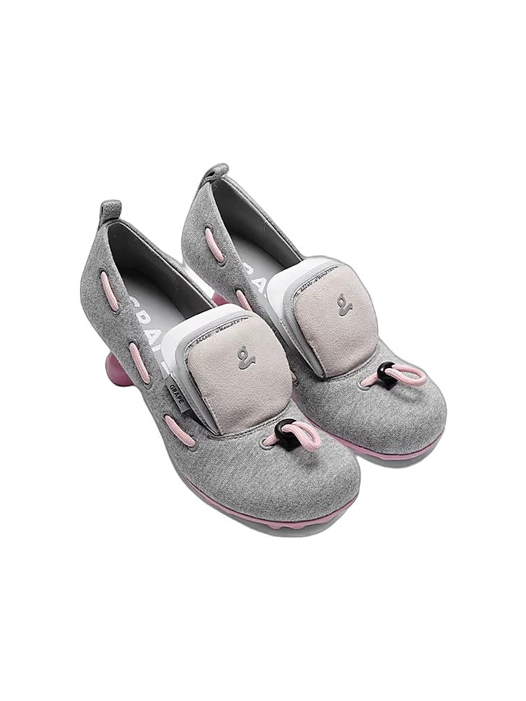 GRAPE Collection: Gray Three-Tongue Hoodie with Drawstring Accents and High-Heeled Pumps