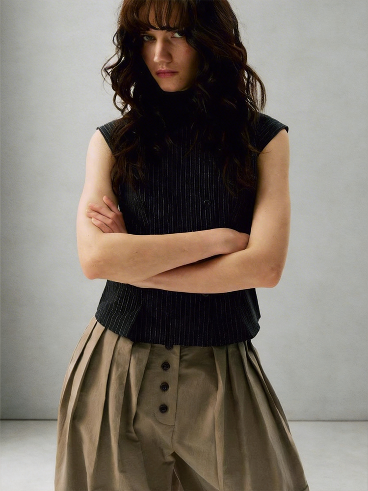 2AM POETRY Relaxed-Fit Adjustable Multi-Pleated Drapey Casual Bell-Bottom Pants