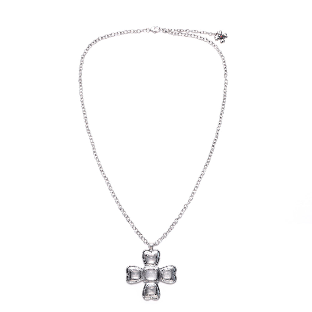 tokokkino Burnished Silver Bow Necklace