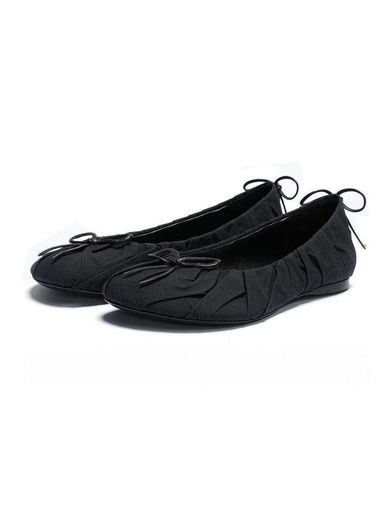 Custom-made Ballet Flats with Nylon Upper, Leather Outsole, and Pleated Flat Sole