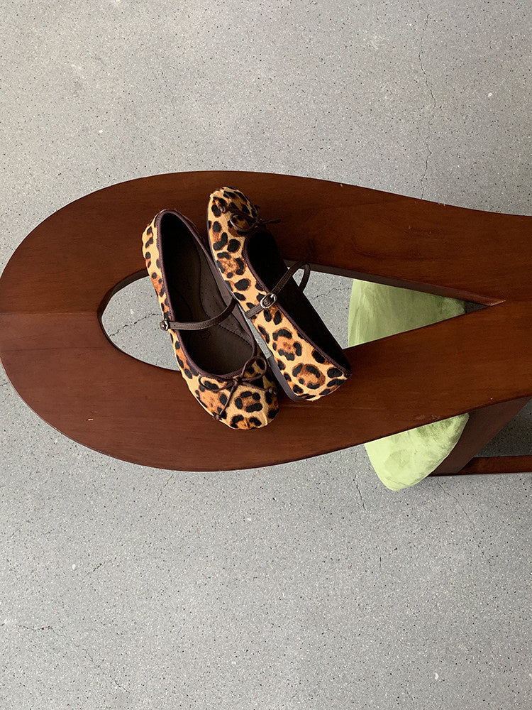 Margot Butterfly Soft Leather Flats