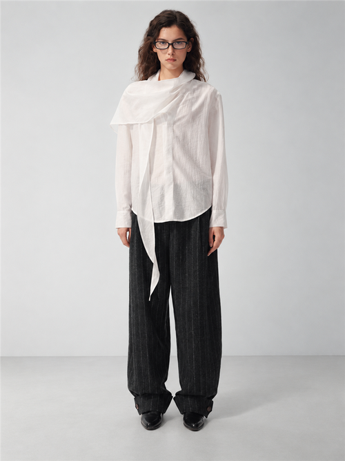 2AM POETRY Ruffle-Collar Long-Sleeve Blouse