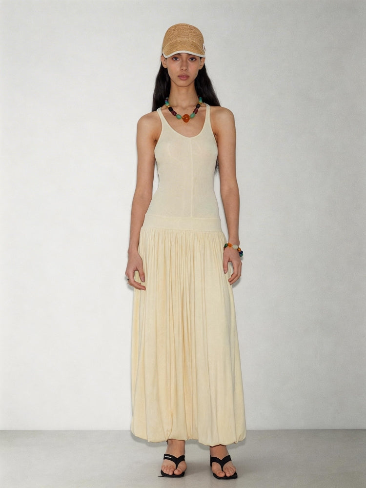 MEDIUM WELL L-Shaped Ruffle Dress
