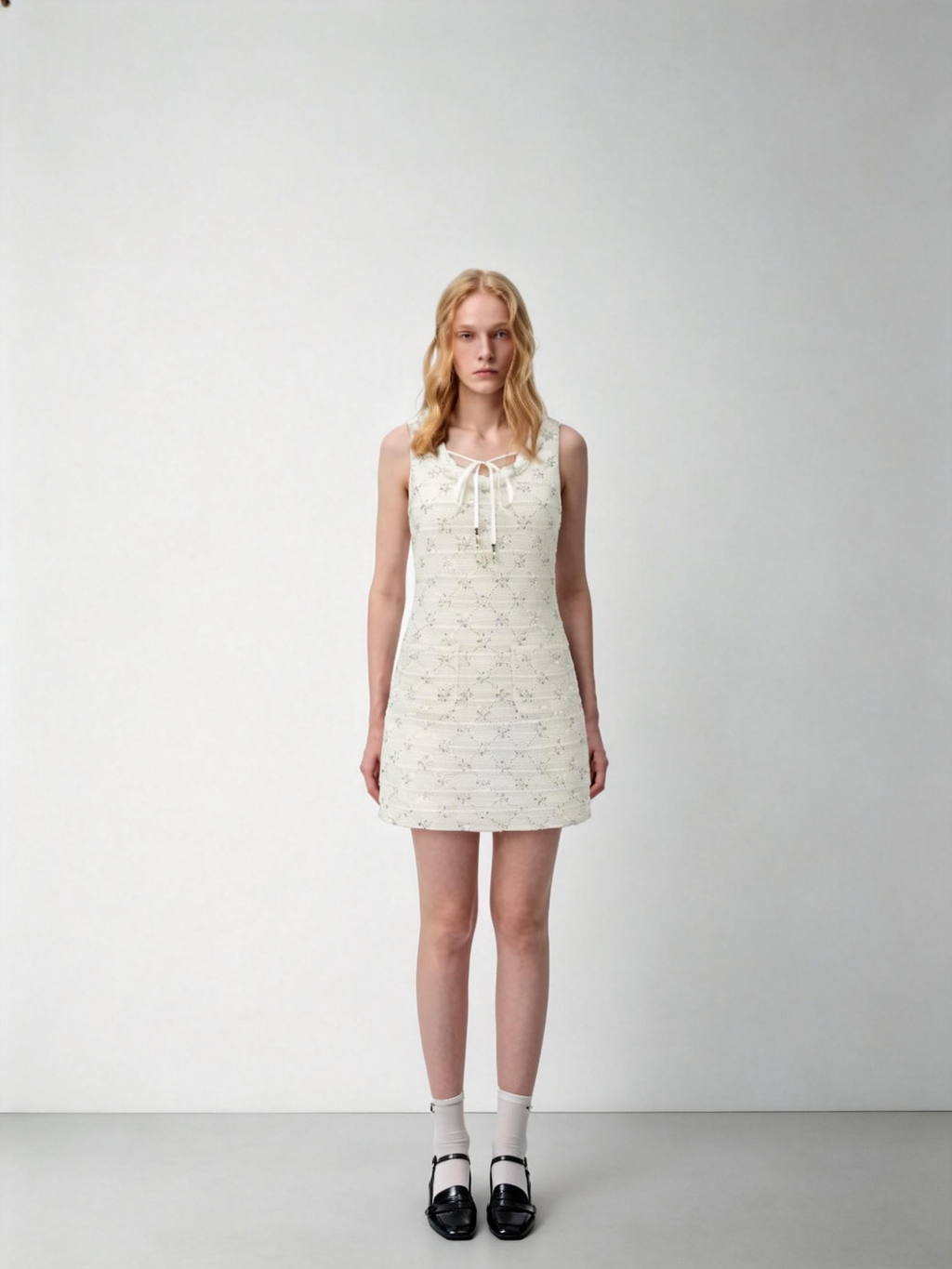 SHROENRO Light Luxury Fitted Gold Tweed Dress with Ruffle Trim