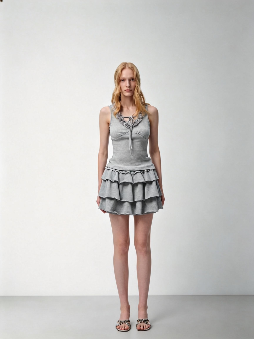 SHROENRO Waist-Tied Lace-Trimmed Tiered Skirt: Women's Fashionable and Versatile A-Line Mini Skirt