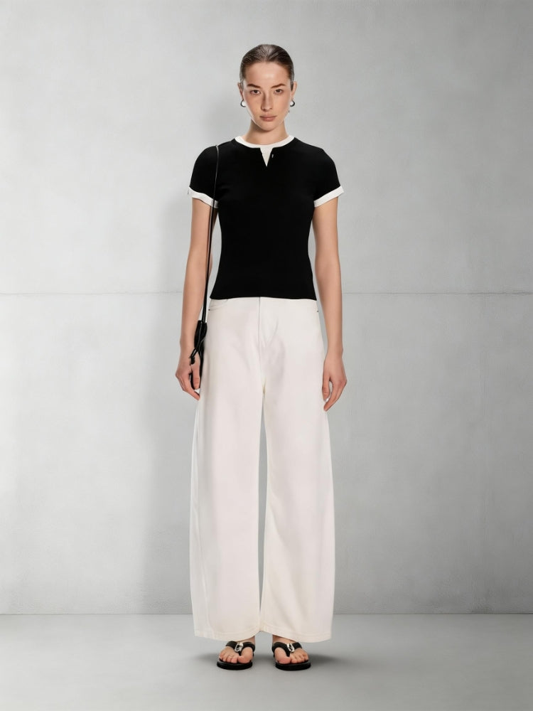 Dpercent Small V-neck Two-Piece Style with Contrasting Color Rolled Cuffs Two-Tone Straight-Shoulder Stretch T-Shirt