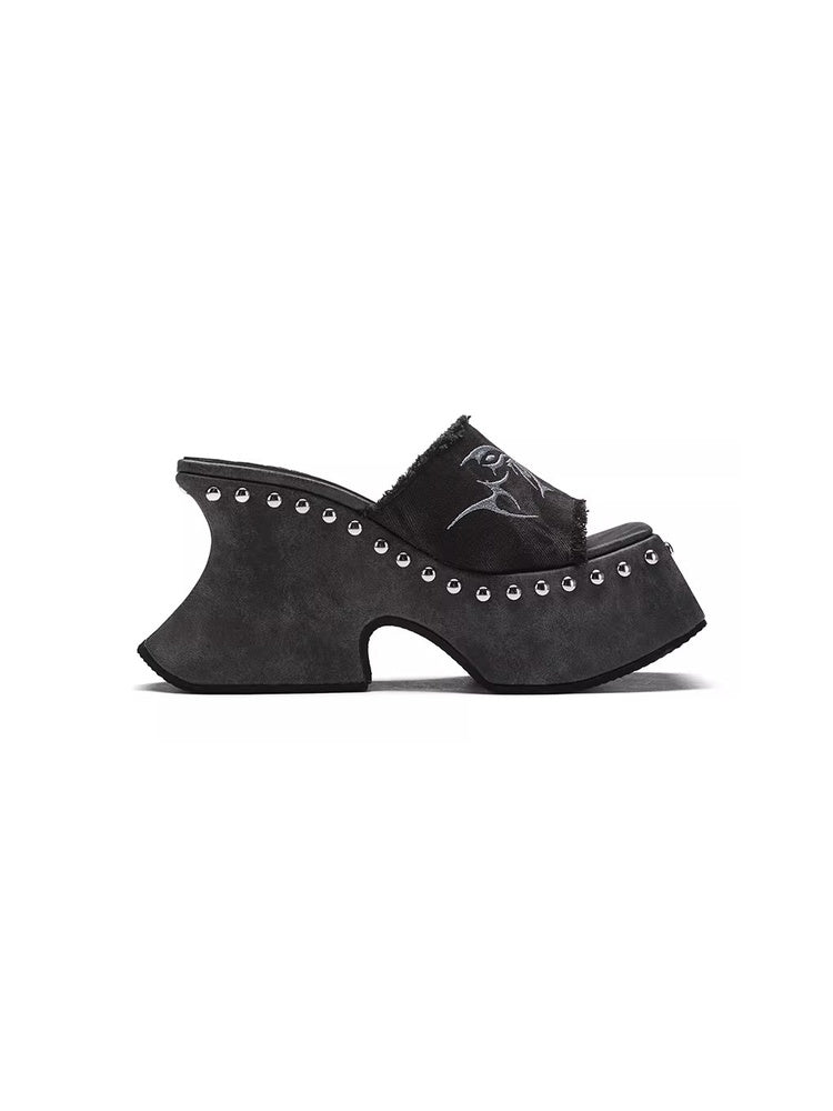 Original Design XG-Style Raw Edge Butterfly Platform Flip-Flops Y2K Lifted Sandals