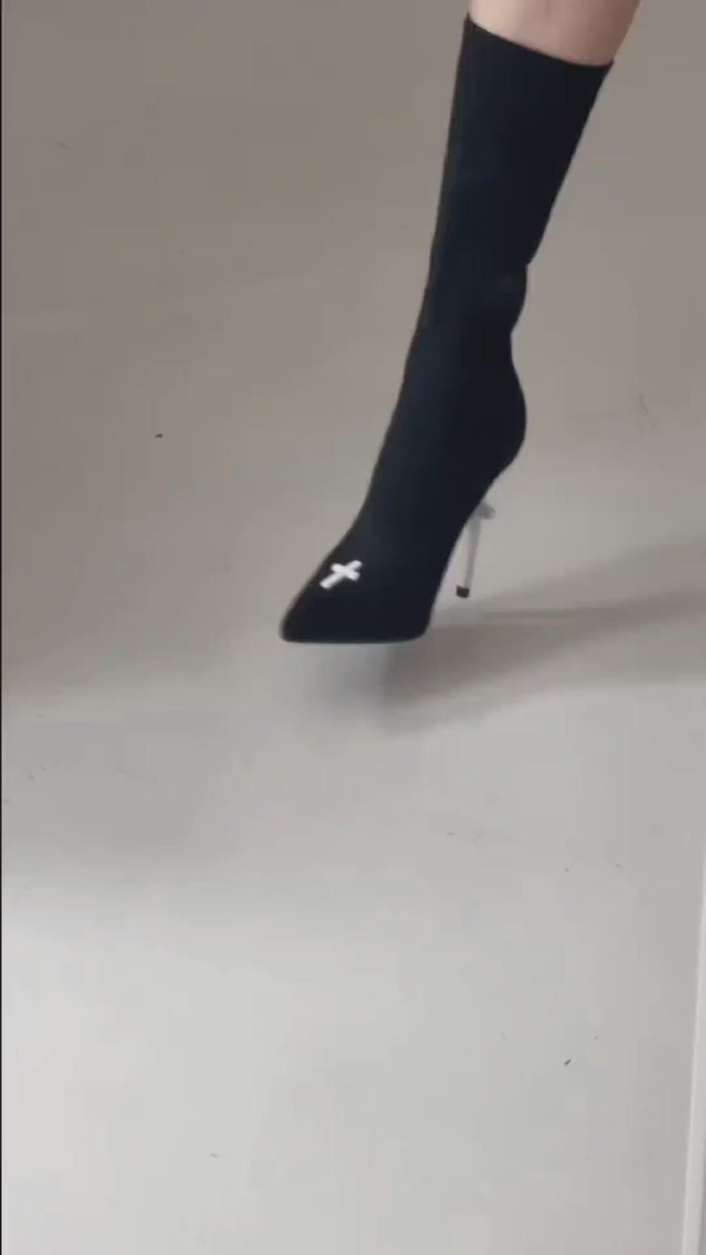 Knit Sock Mid-Calf Boots 10CM White Cross Sculpted Stiletto Pointed Toe Gothic Avant-Garde Stretch Heel Boots