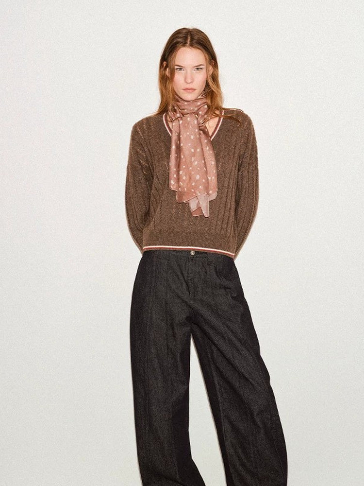 TOKOKKINO Black Tea Study V-Neck Knit Sweater