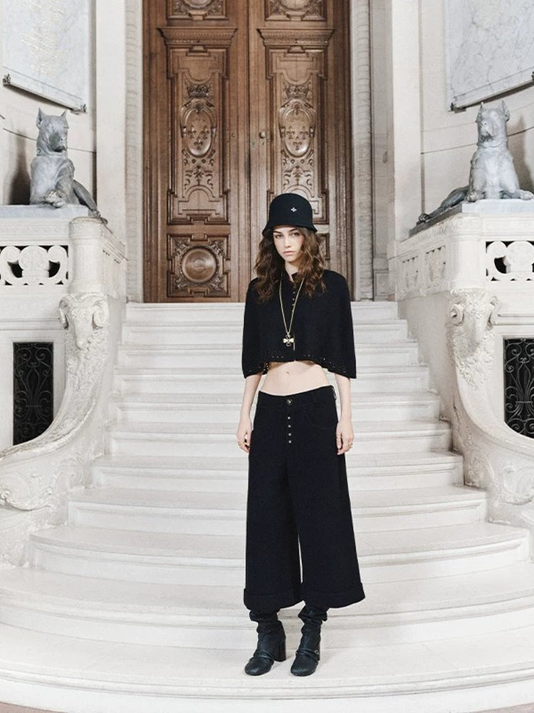 TOKOKKINO Cloud Crown Felt Bucket Hat