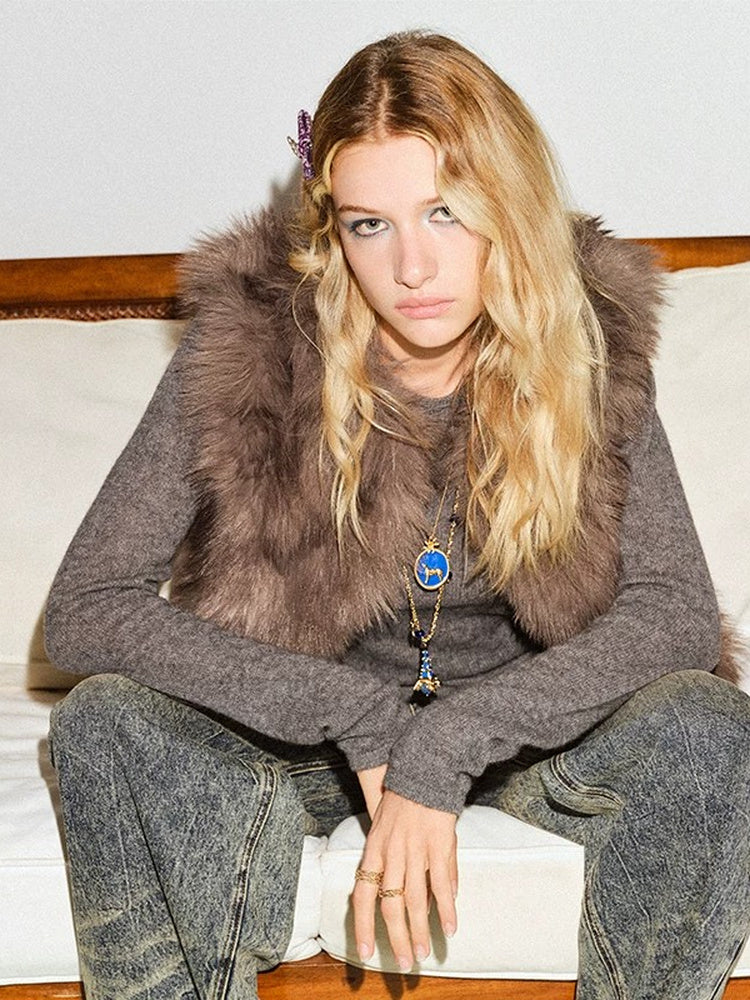 TOKOKKINO Misty Wilderness Faux-Fur Vest