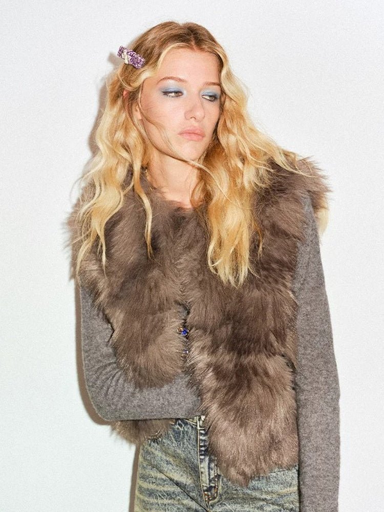 TOKOKKINO Misty Wilderness Faux-Fur Vest